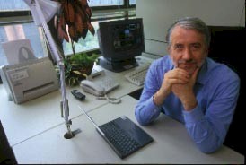 leonardo_in_office8.jpg (15548 bytes)